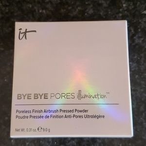 Bye bye pores illumination pressed powder